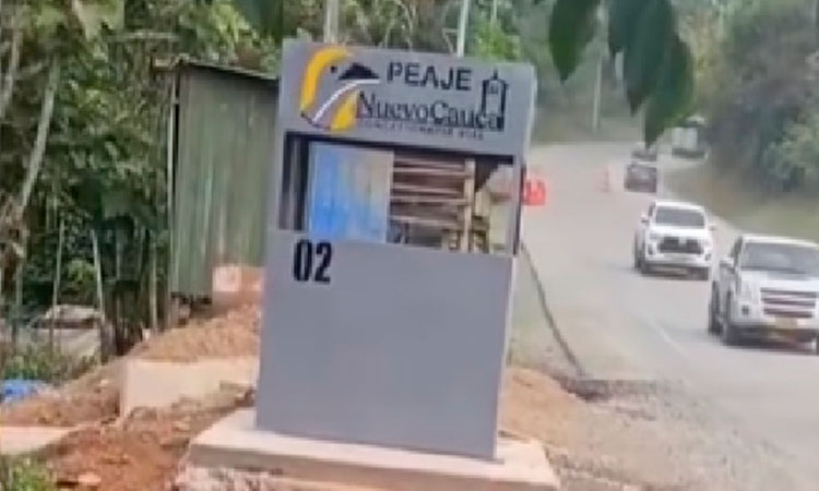 Cauca sufre nuevos atentados contra estación y peajes