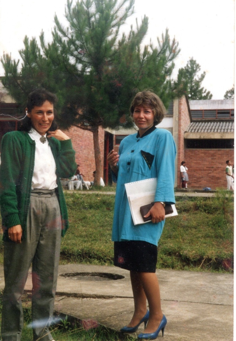 D:\Fotografías Entrevistas\Liceo 85.jpeg