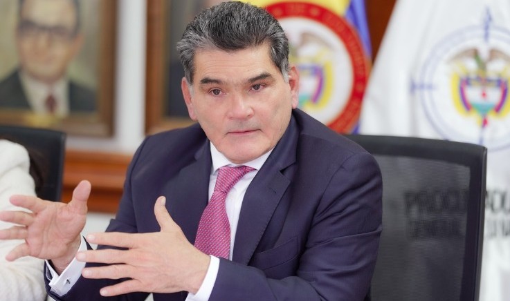 En sus primeros 180 días de gestión al frente de la Procuraduría, el jefe del Ministerio Público, Gregorio Eljach, no ha dejado de estar presente en las regiones construyendo consensos que permitan la paz electoral en momentos que se avecinan e inician las campañas para la nueva elección de senadores y representantes en marzo del 2026 y los comicios de mayo del mismo año, que eligen al nuevo jefe de Estado de Colombia para el periodo 2026 -2028.