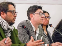 Ministro Daniel Rojas Medellín en rueda de prensa