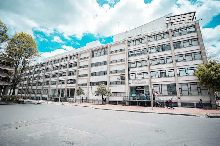 fachada ministerio de educacion