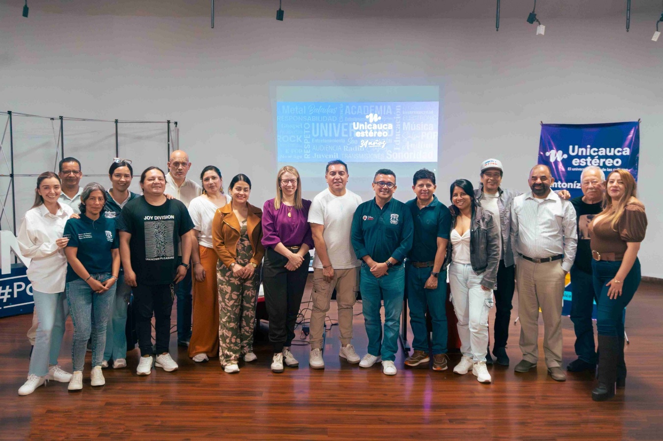 Imagen Colectivos Emisora