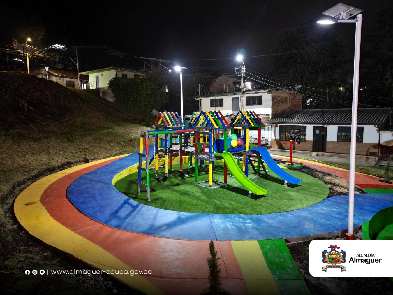 Imagen que contiene pasto, exterior, colorido, parque

El contenido generado por IA puede ser incorrecto.