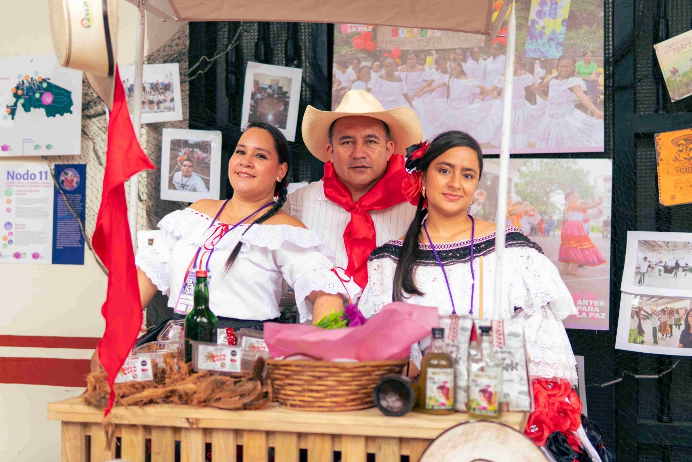 Imagen Stand Artes para la Paz